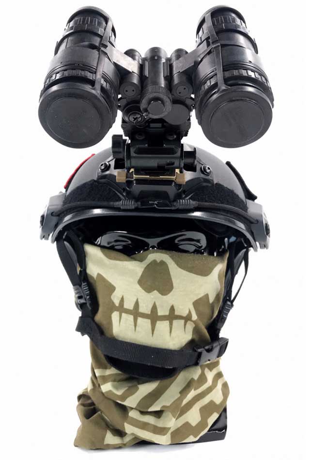  PVS-15 night vision goggles