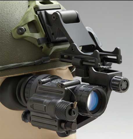 Pvs 14 night vision device