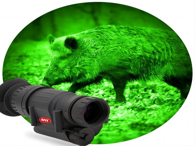 auto-gain manual gain PVS14 night vision