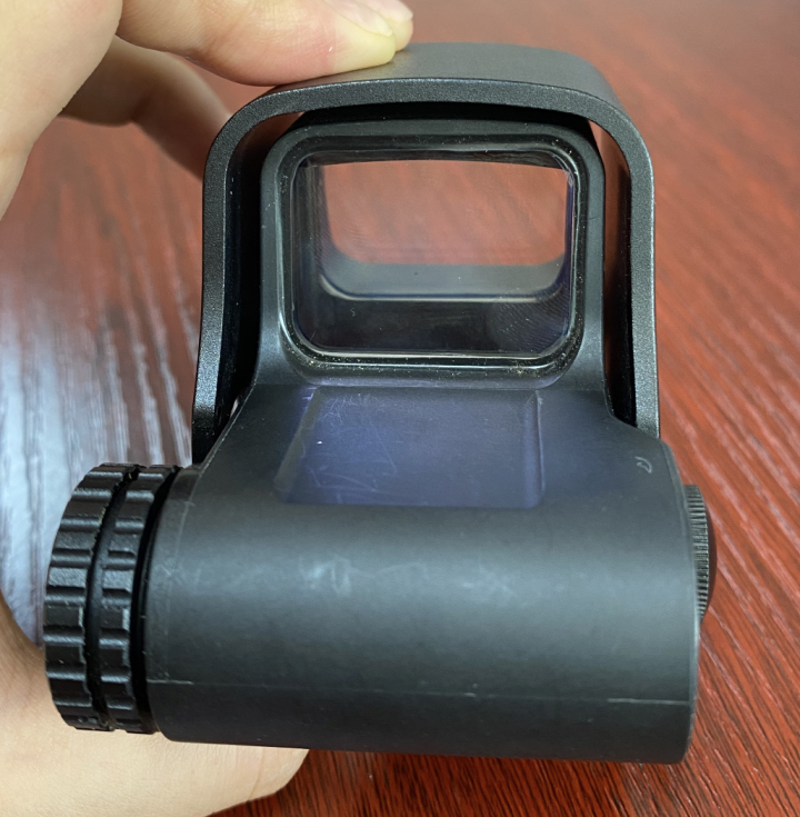 mil-standard holographic sight