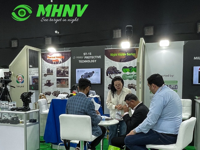 Night vision binoculars PVS14 PVS31 DSA